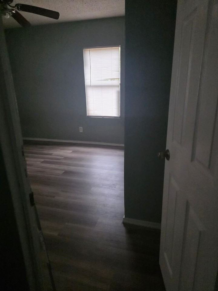 711 Hillside Dr - Photo 6 of 7