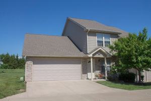 featured image of 1304 E Brown School Rd