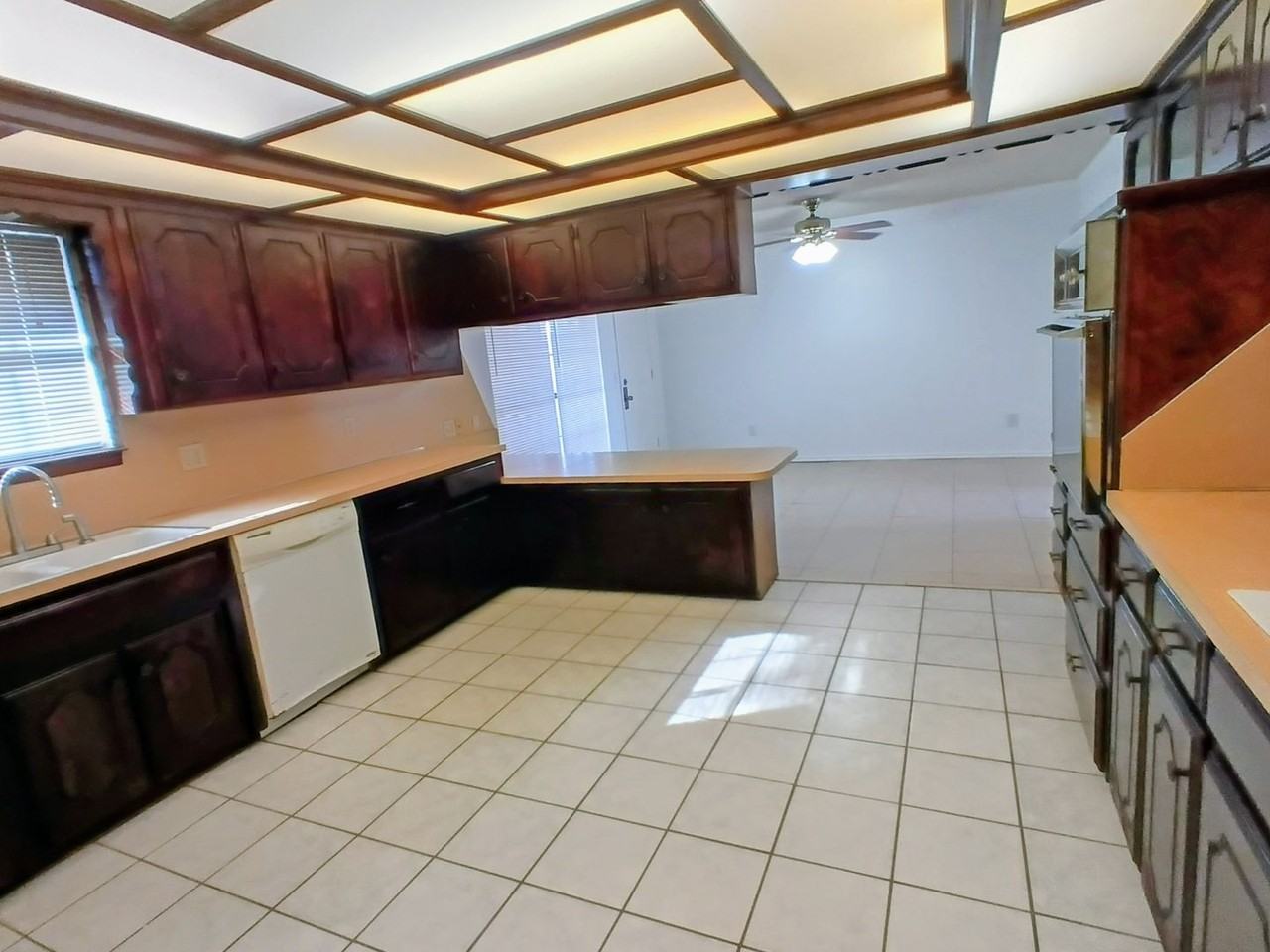 9024 Brookwood Dr - Photo 6 of 21