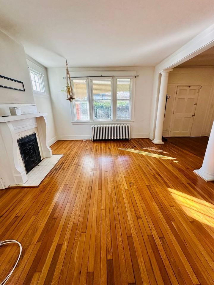 2711 Seminary Ave - Photo 7 of 33