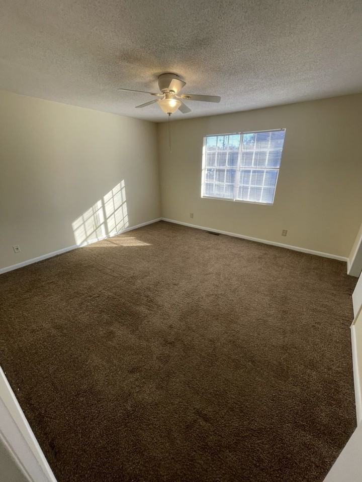 120 Byrum St #3 - Photo 7 of 13