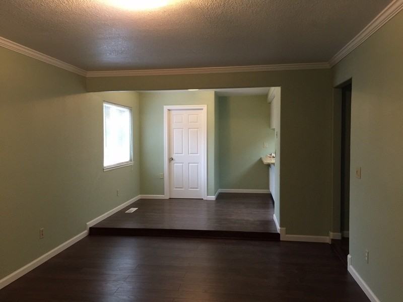 1069 Ely Blvd S - Photo 2 of 22