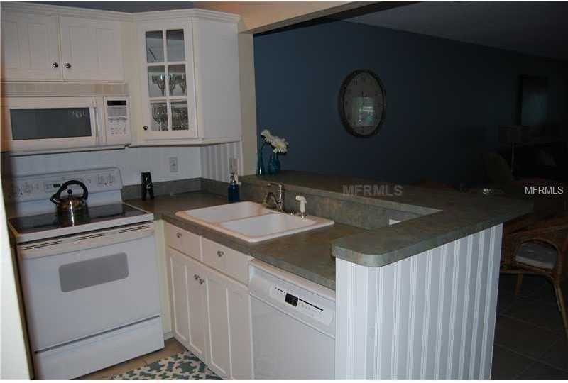 12000 Capri Cir S - Photo 4 of 22