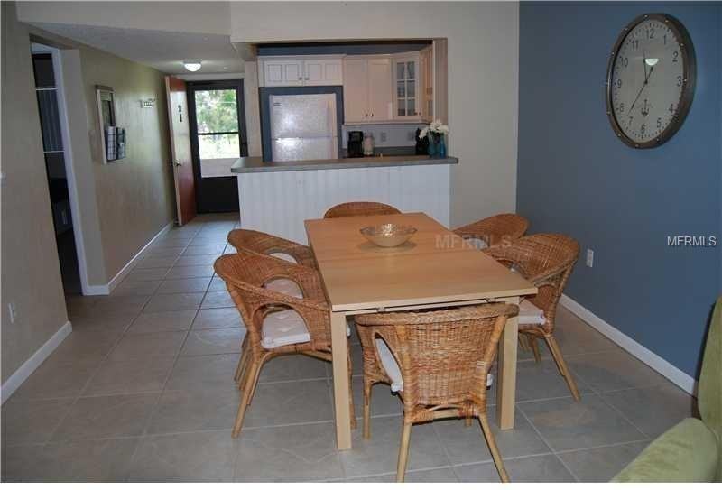 12000 Capri Cir S - Photo 5 of 22