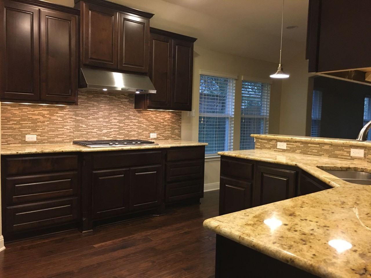 1605 Terrace View Dr - Photo 3 of 26