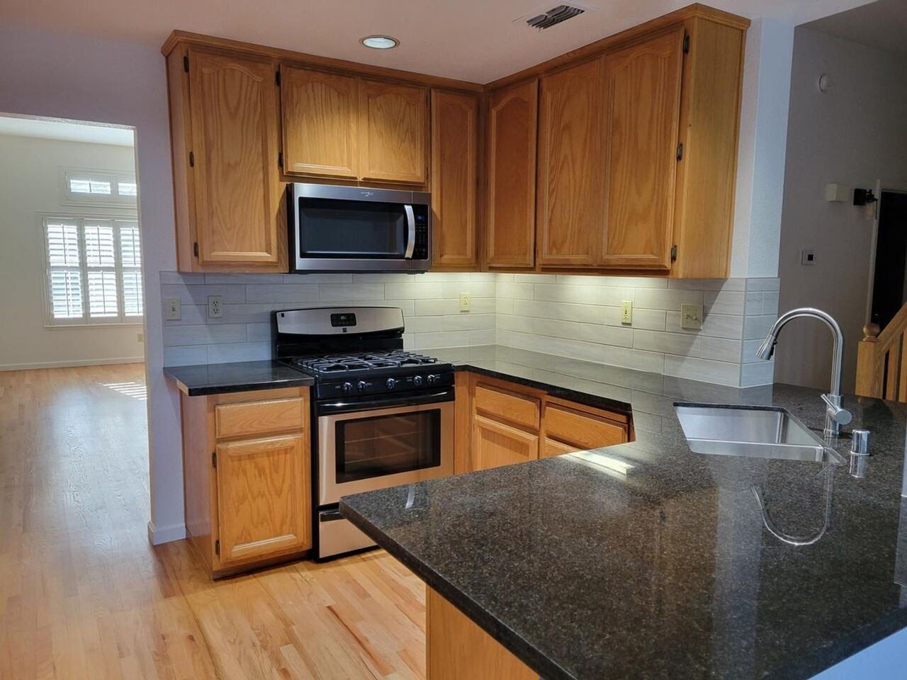 2951 Avon Rd - Photo 6 of 29