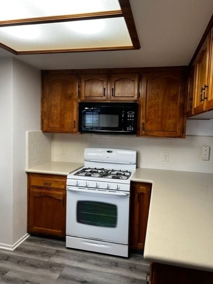 600 Tuohy St - Photo 5 of 25