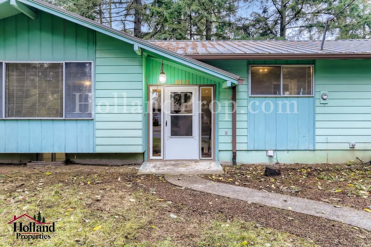 4019 Ne Jackson St - Photo 4 of 29