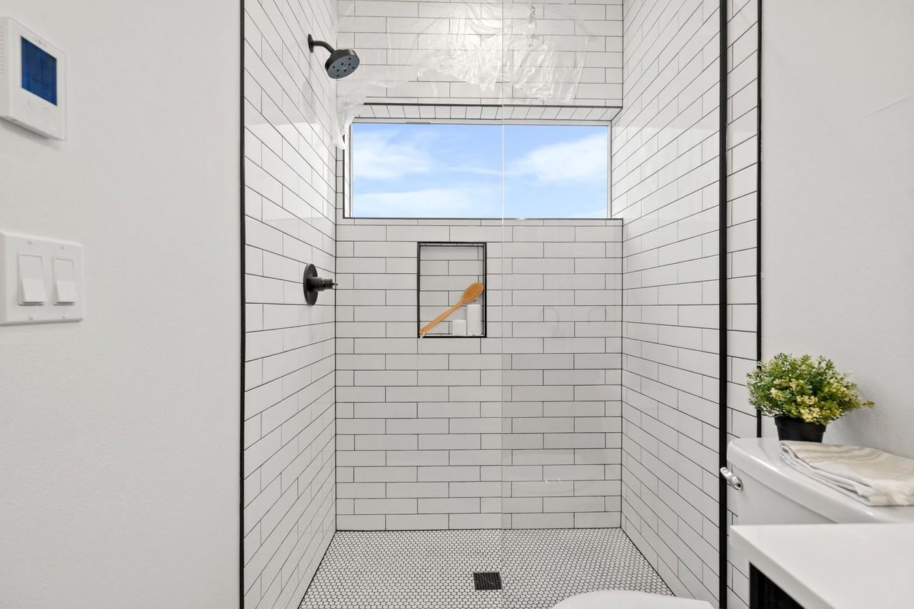 6232 Stanley Ave S #B - Photo 6 of 21