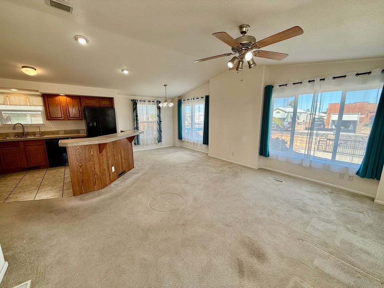 13239 E 48th Dr - Photo 7 of 30