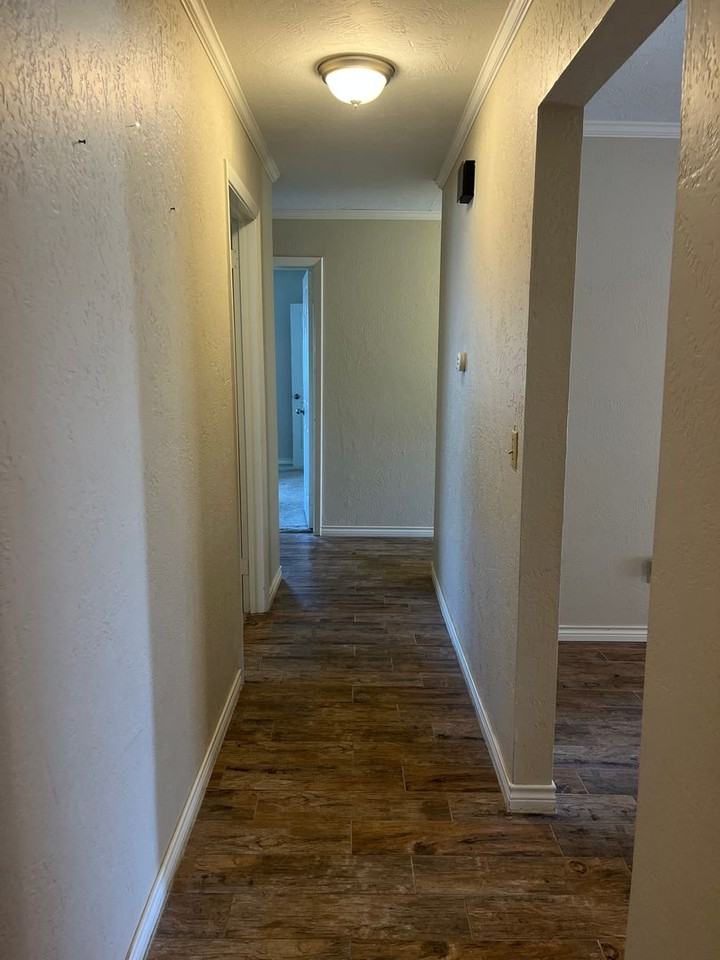 5123 Mesa Cir - Photo 7 of 22