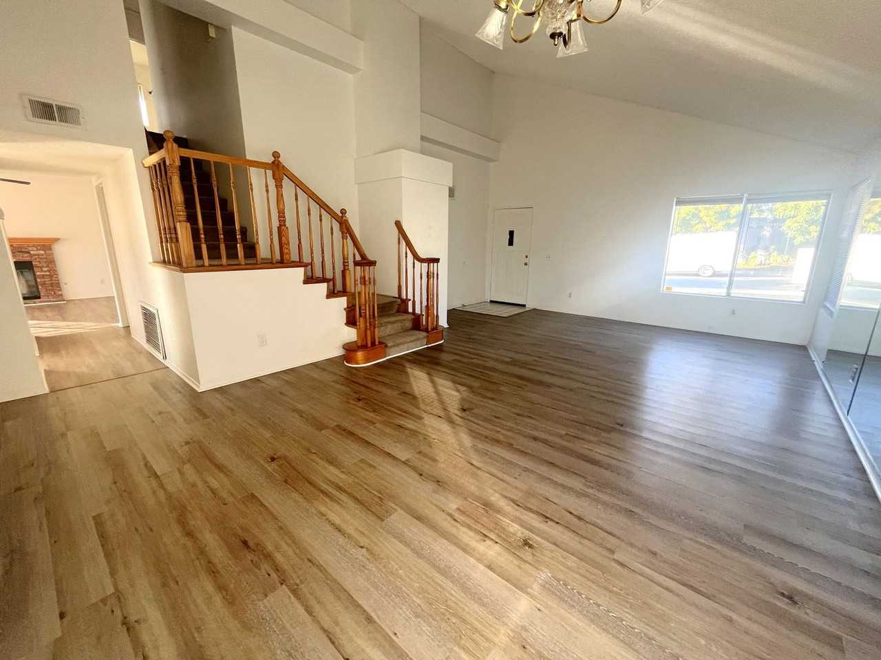 34759 Lockwood Dr - Photo 2 of 19