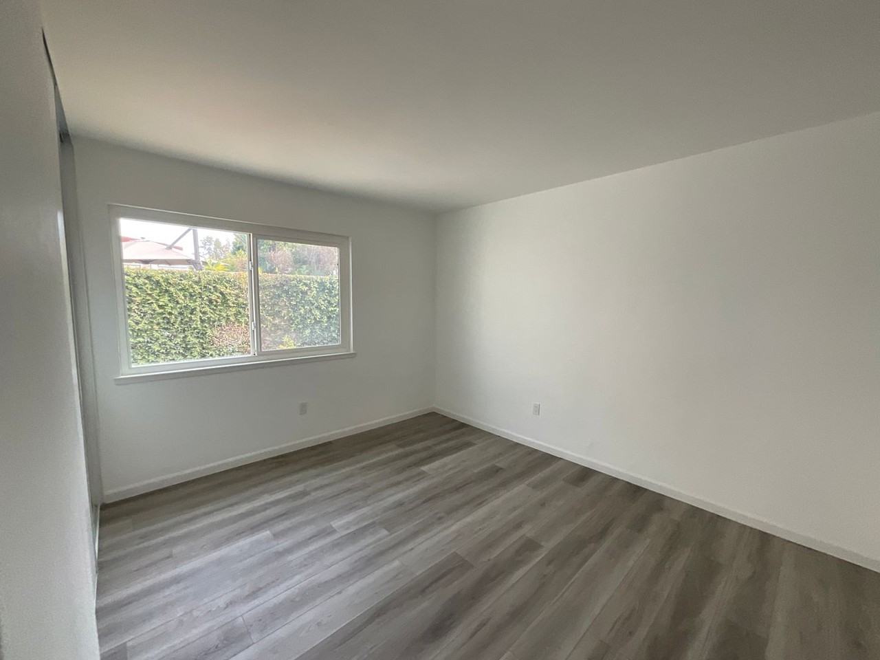 3351 Nevada Ave - Photo 4 of 12