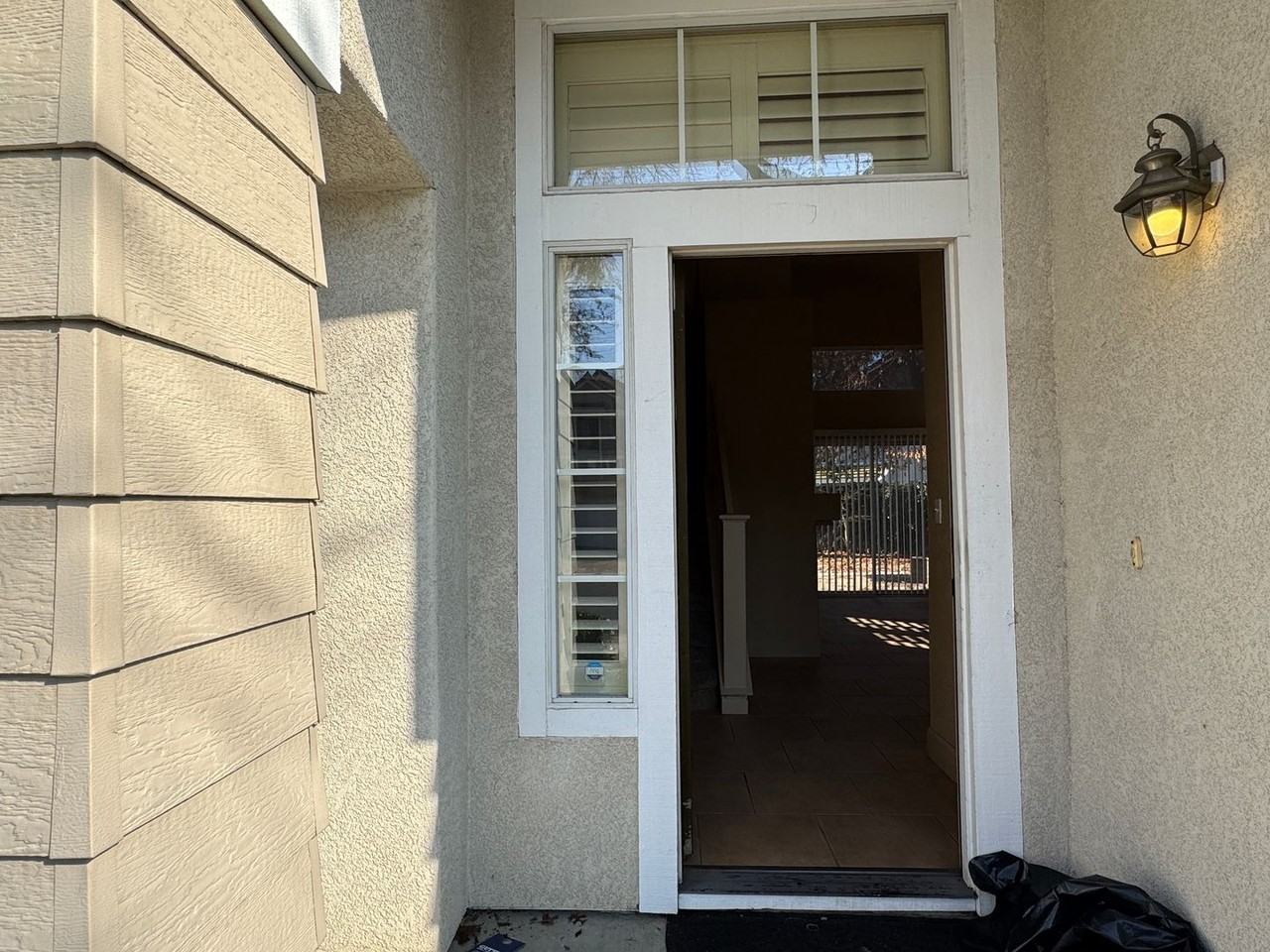 3720 Whispering Creek Cir - Photo 4 of 38