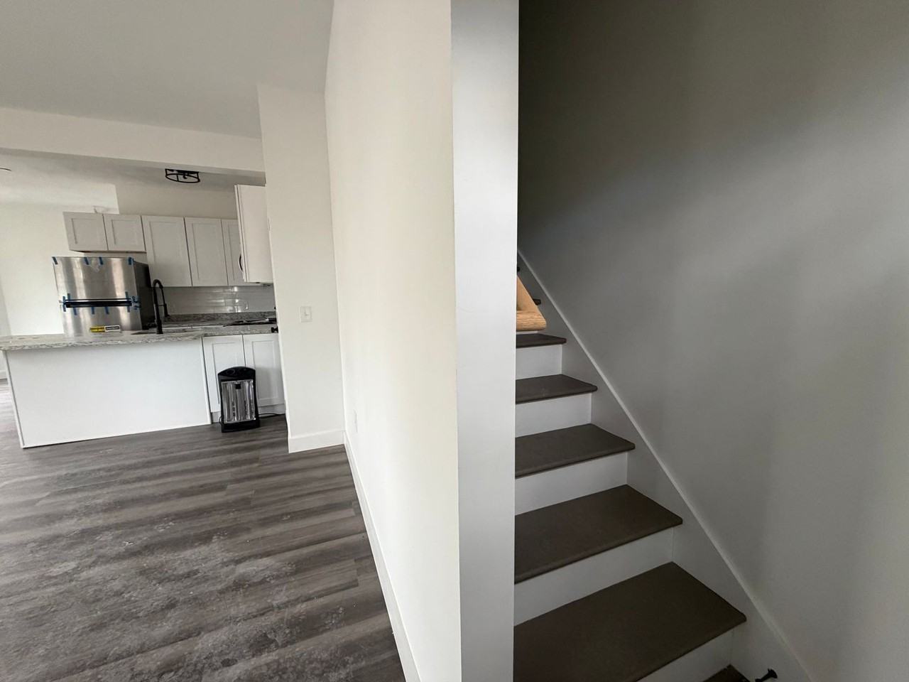 197 main St - Photo 4 of 16