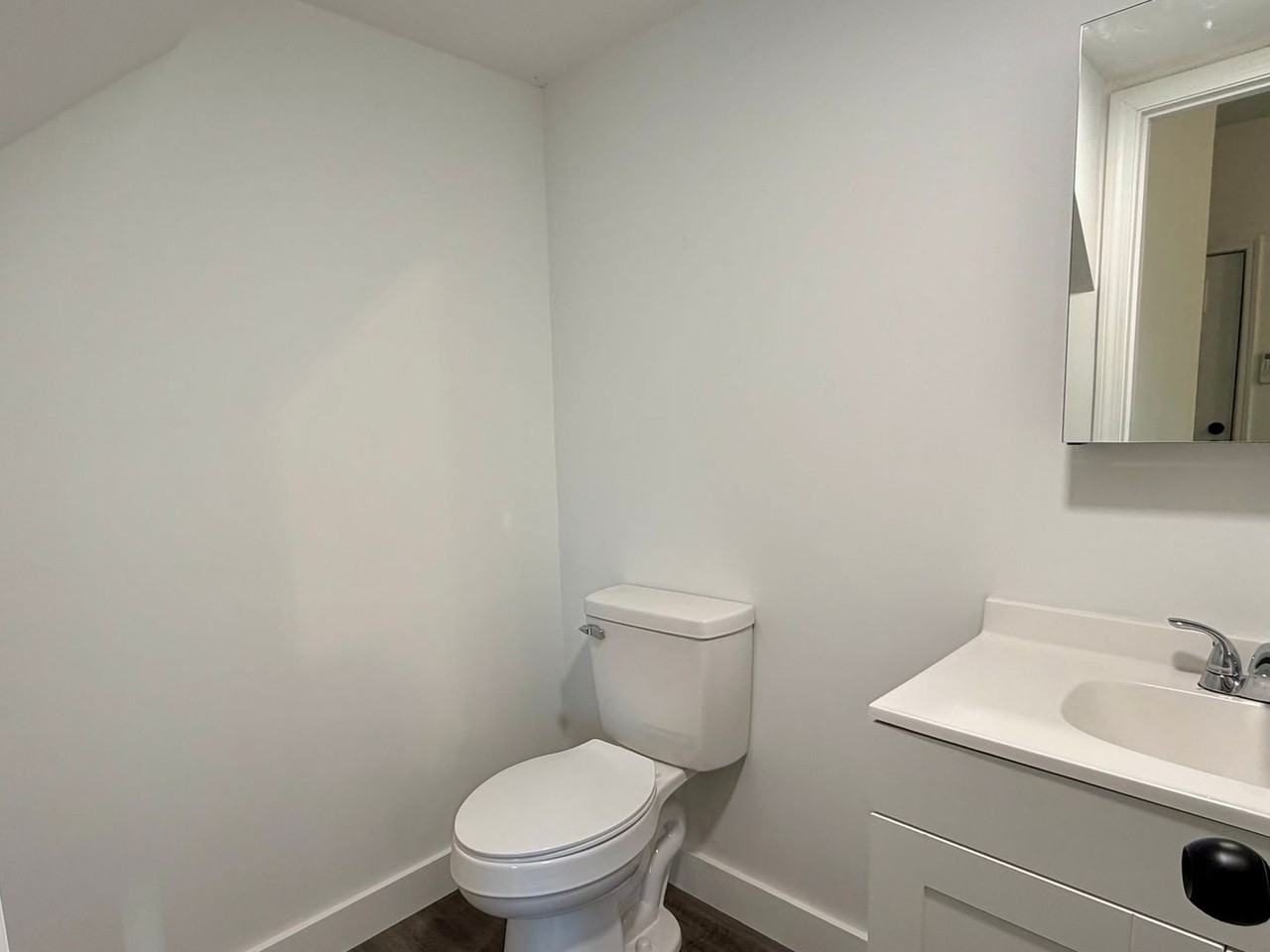 197 main St - Photo 5 of 23