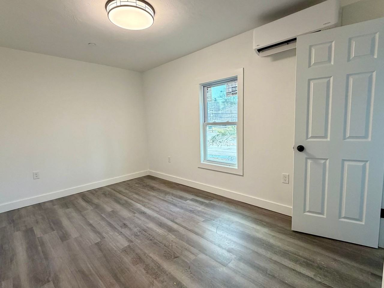 197 main St - Photo 6 of 23