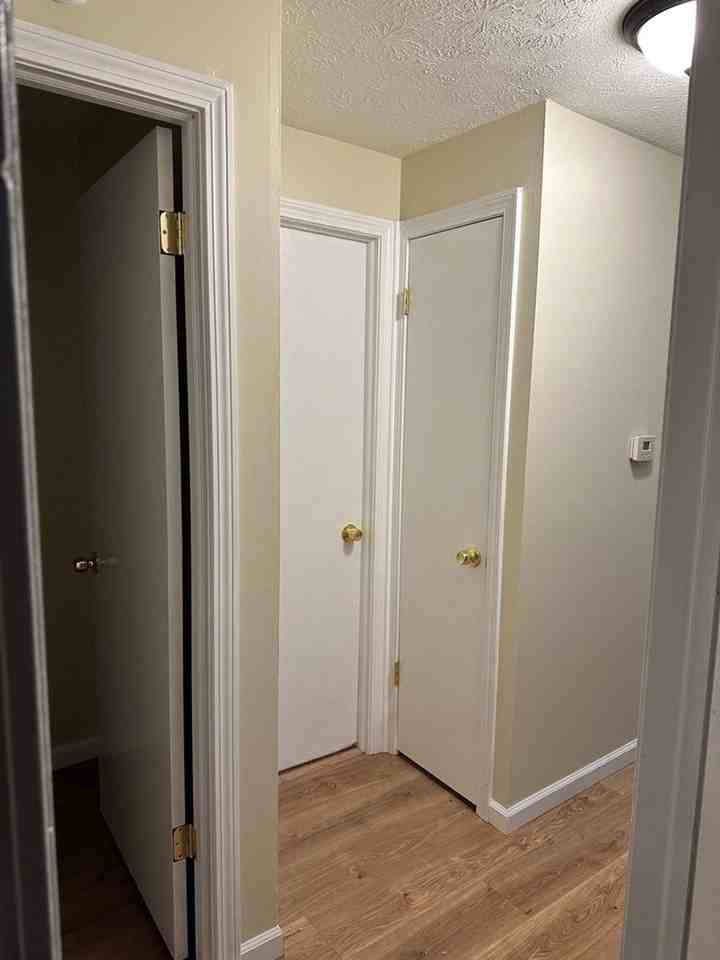 Two Bedroom with heat & hot water included - Photo 6 of 9