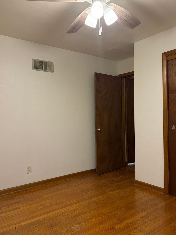 Immaculate Updated 3 Bedroom one 1 Bath with Garage - Photo 4 of 12
