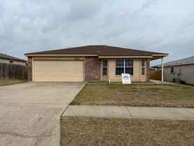 4307 Windcrest Dr - Photo 1 of 1