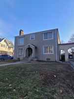 featured image of 411 S 38th Ave