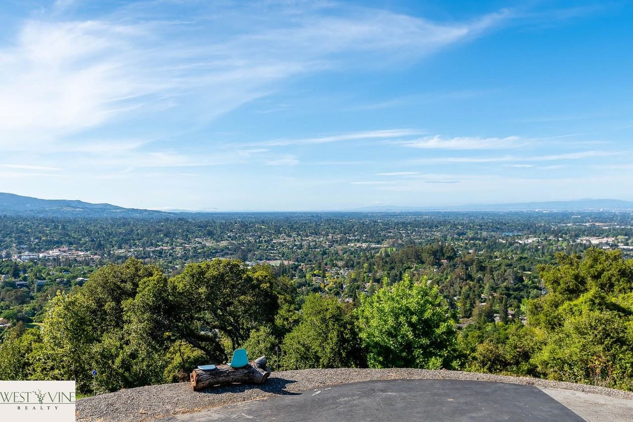 16870 Quarry Rd - Photo 4 of 20