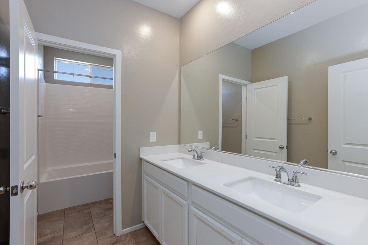 544 Mossy Cup St #512 - Photo 7 of 24