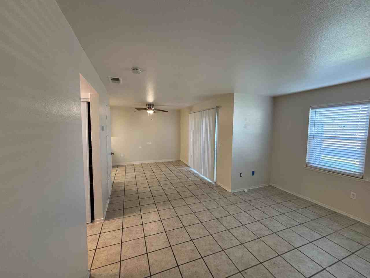 Sonoma Court Townhomes - Photo 6 of 28