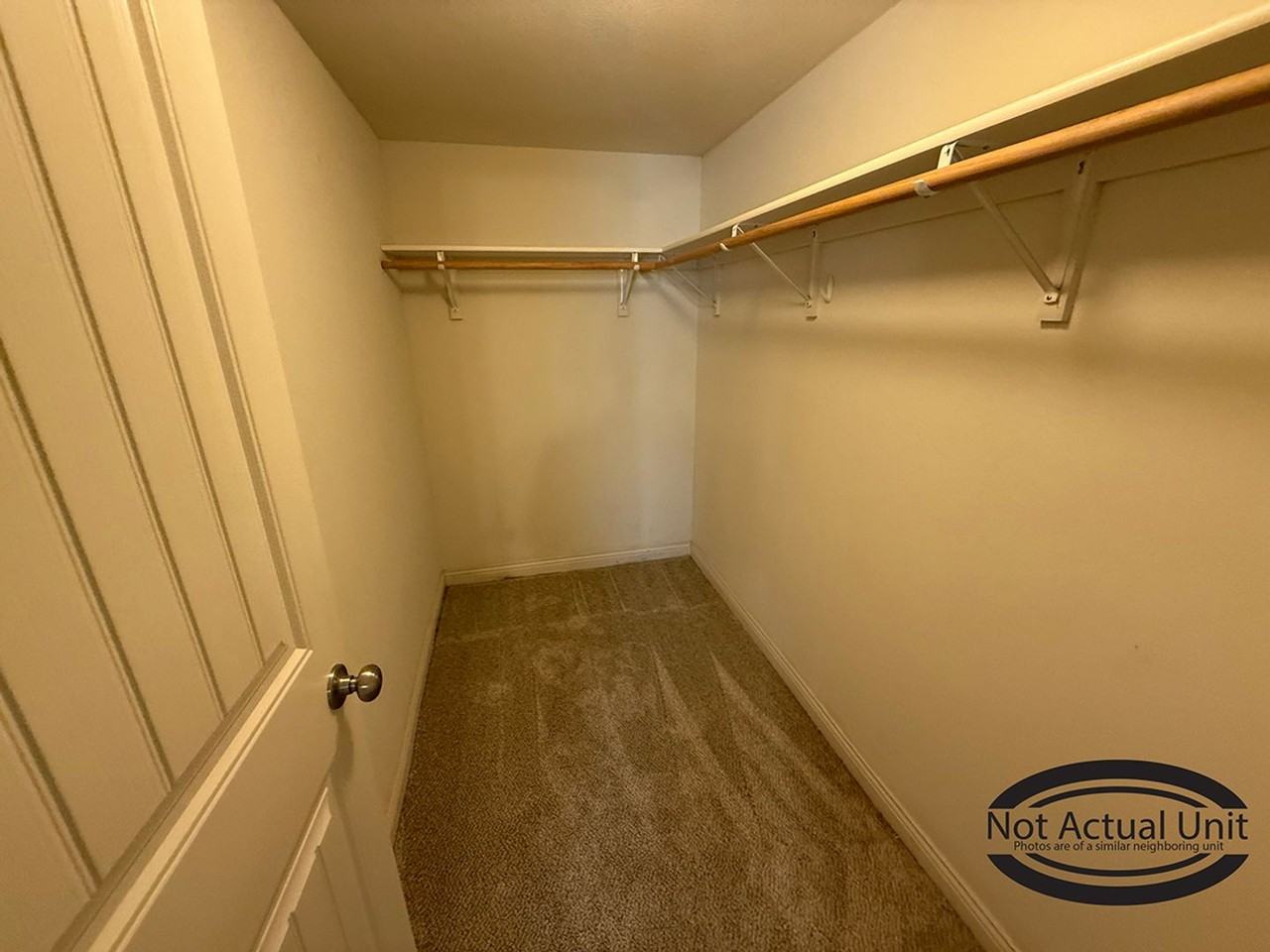 7410 Noah Ct - Photo 6 of 17