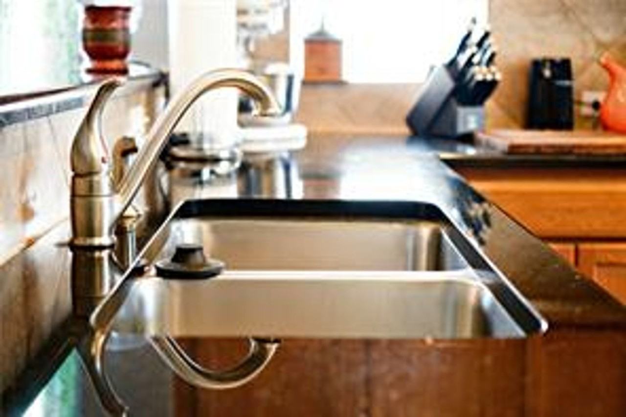 10504 Wylie Dr - Photo 7 of 25