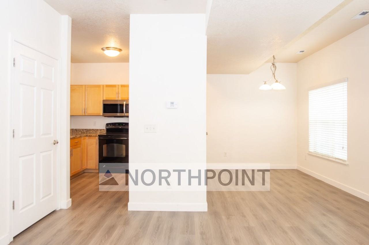 520 S 500 E #308 - Photo 7 of 29