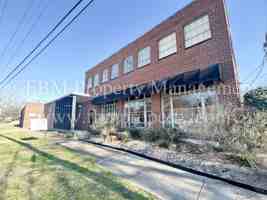 featured image of 1300 W Main St