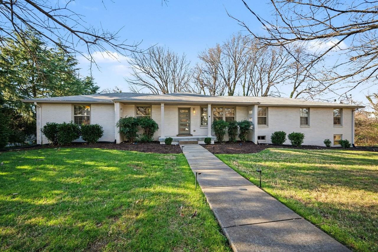 4303 Castleman Ct - Photo 2 of 29