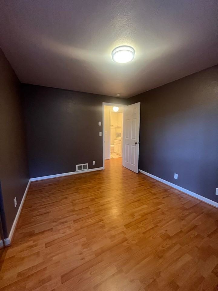 109 Treehill Loop - Photo 7 of 26