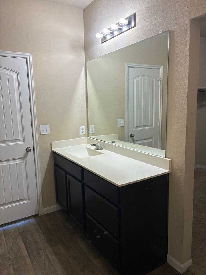 11308 Malta Dr - Photo 6 of 29