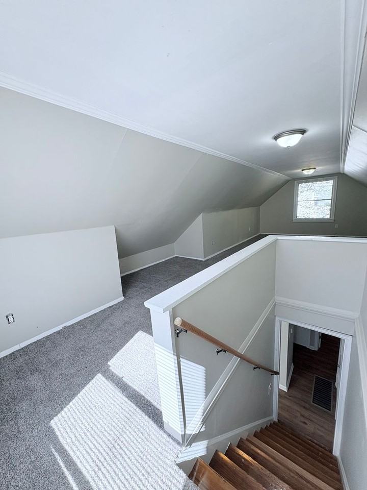 2552 Renwood Pl - Photo 6 of 8