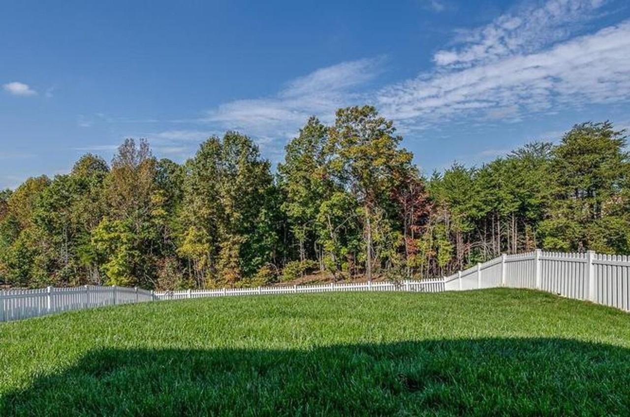 8810 Douglas Palace Ct - Photo 6 of 26