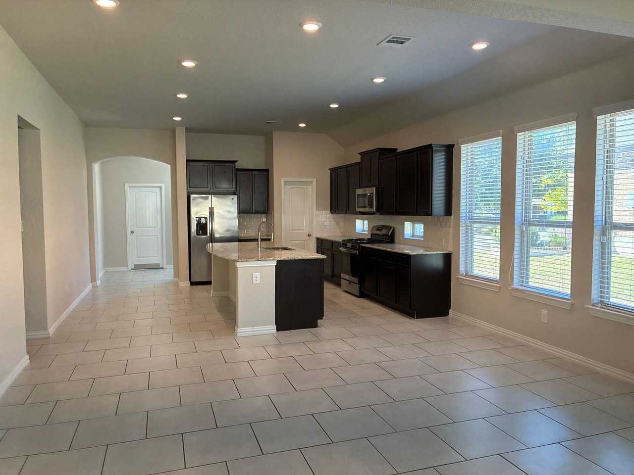 2835 Tortuga Verde - Photo 5 of 32