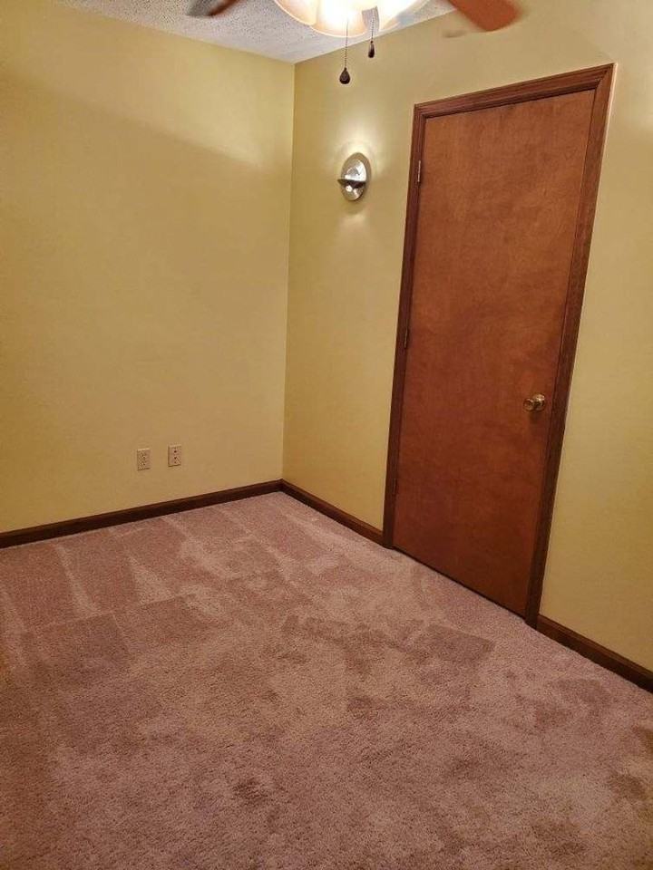 12170 7th Ave - Photo 7 of 11