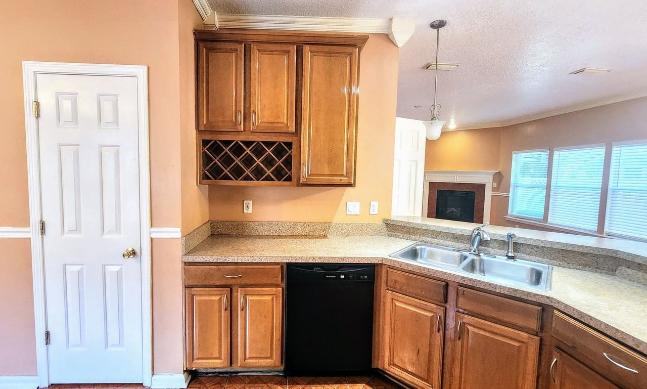 4114 Pebble Brooke Cir - Photo 6 of 45