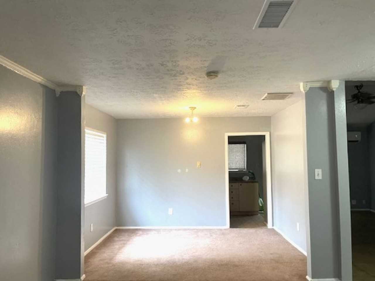 23107 Summergate Dr - Photo 6 of 19