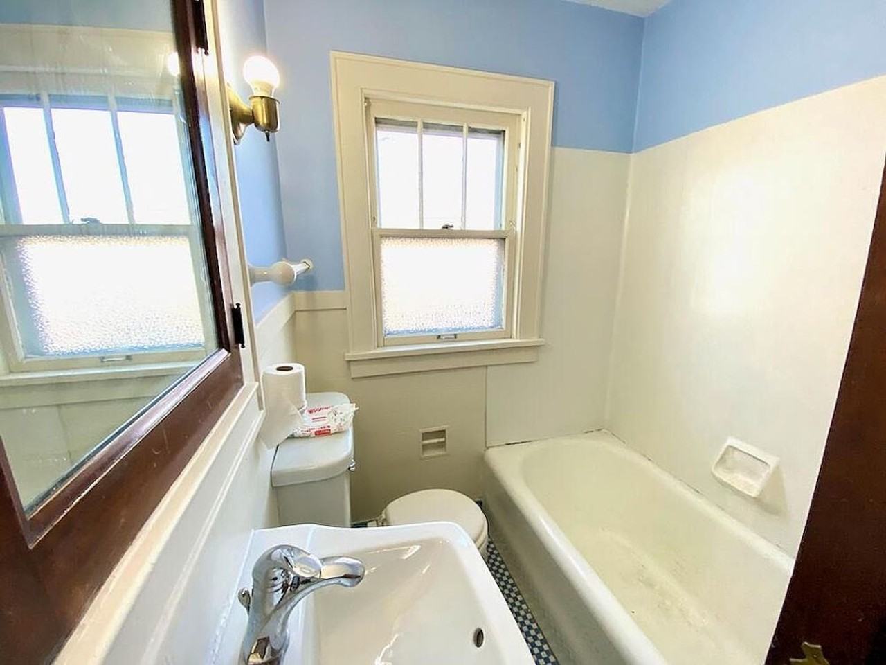 1314 Jones Ave - Photo 2 of 10