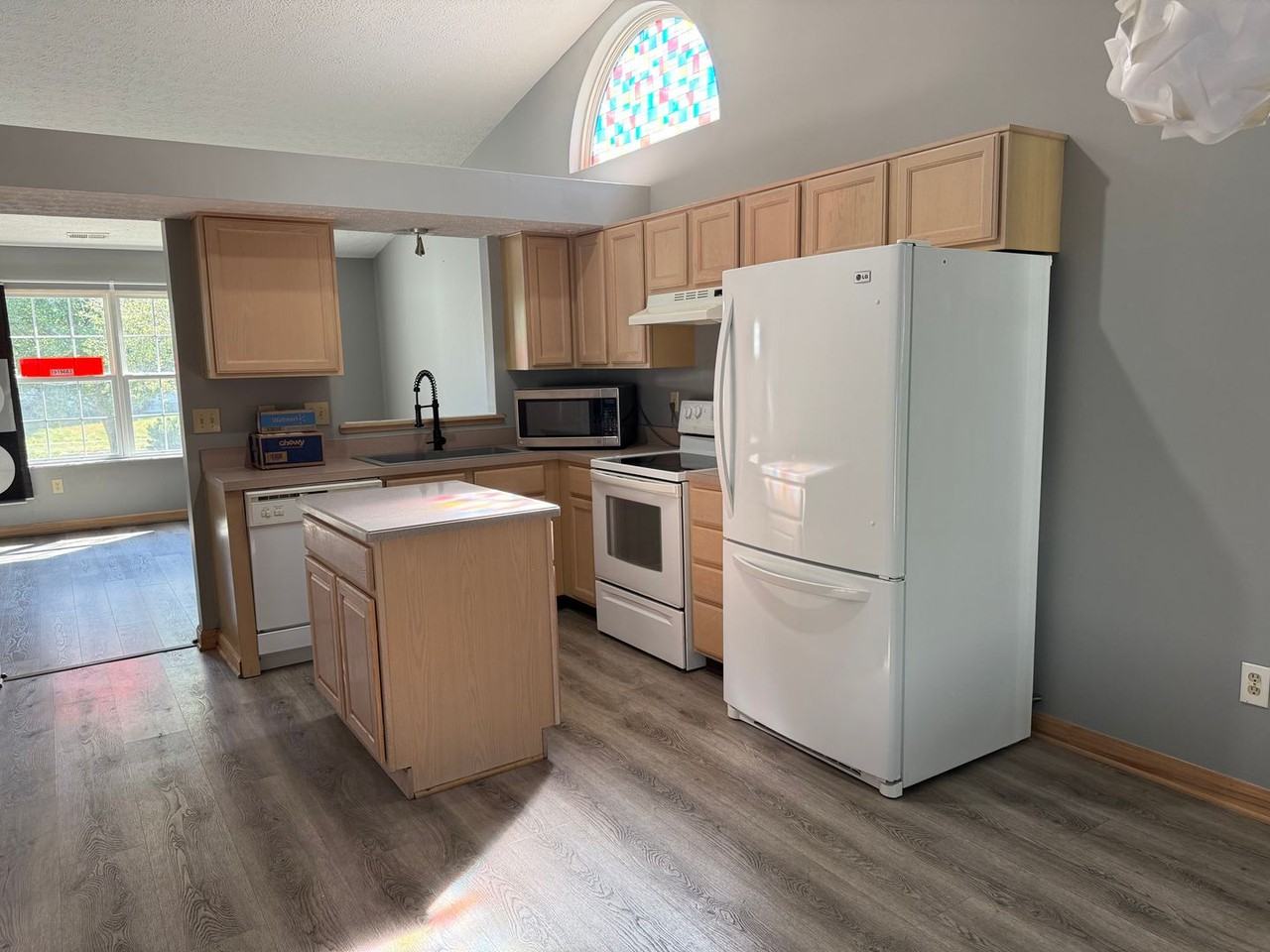 7294 Aplin Dr - Photo 6 of 13