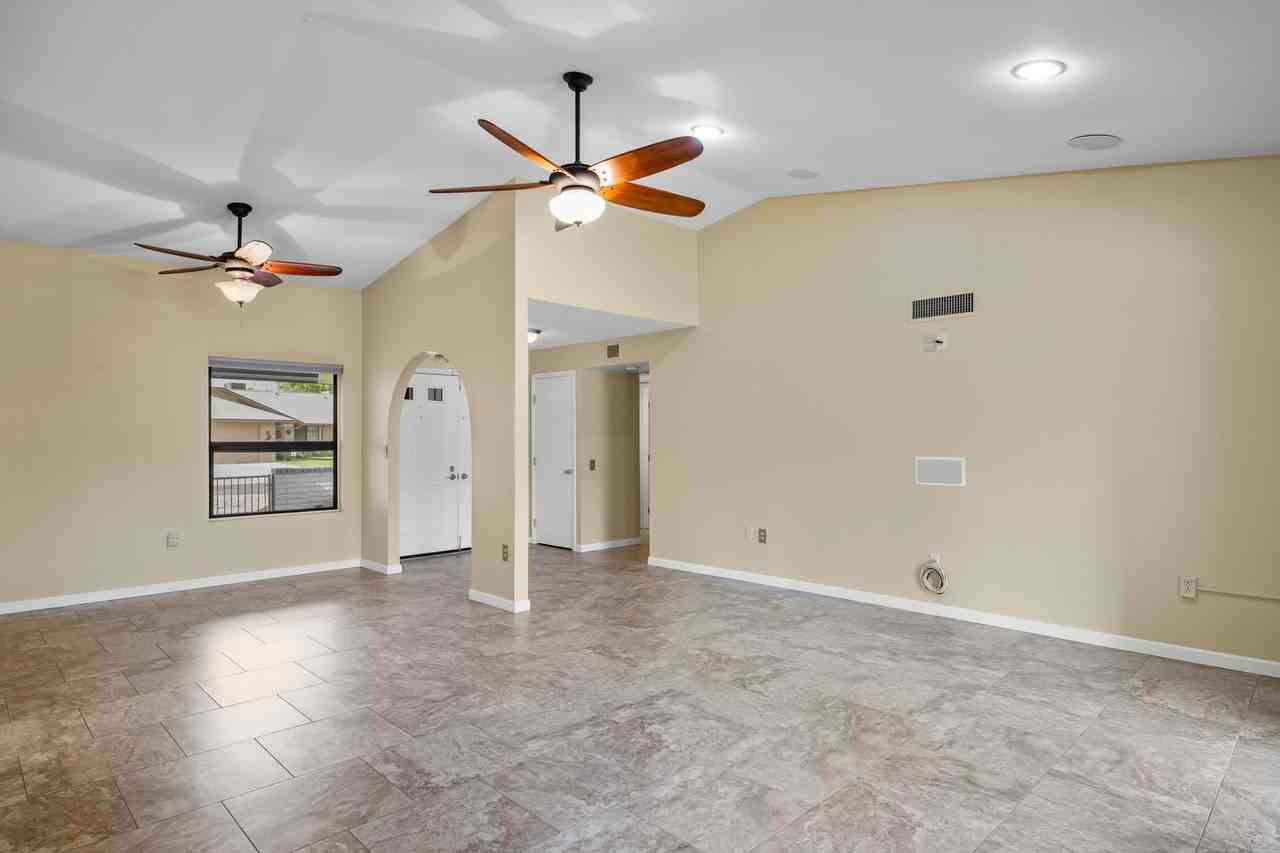 12934 W Blue Sky Dr - Photo 6 of 50