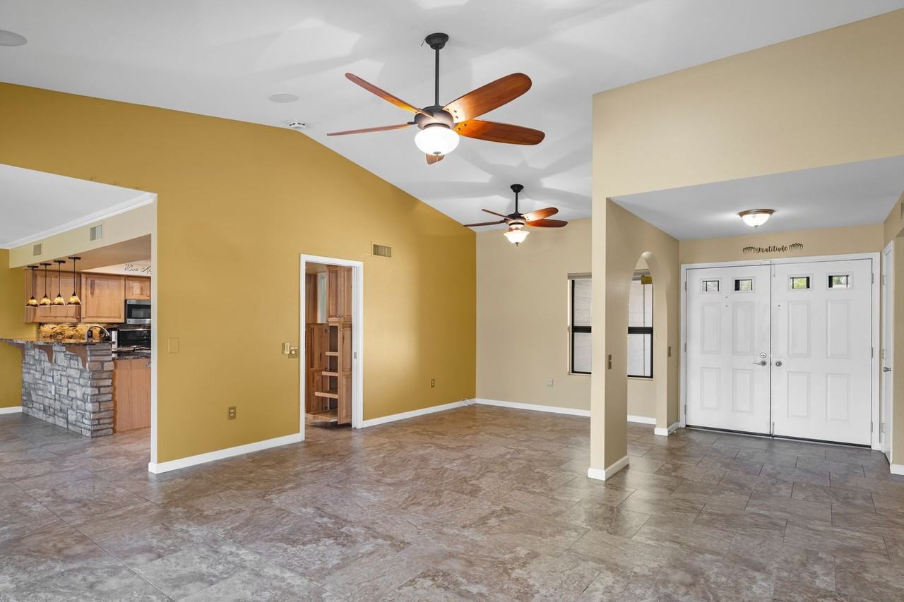 12934 W Blue Sky Dr - Photo 7 of 50