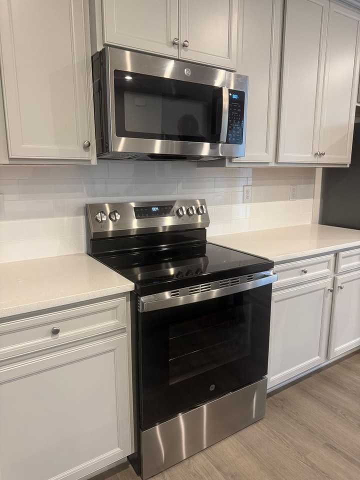 5046 Grain Orchard Rd - Photo 3 of 23