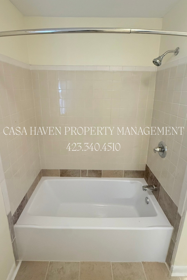 189 Cedar Point Rd #4 - Photo 7 of 8