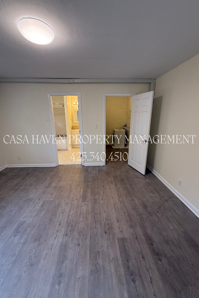 189 Cedar Point Rd #8 - Photo 7 of 9