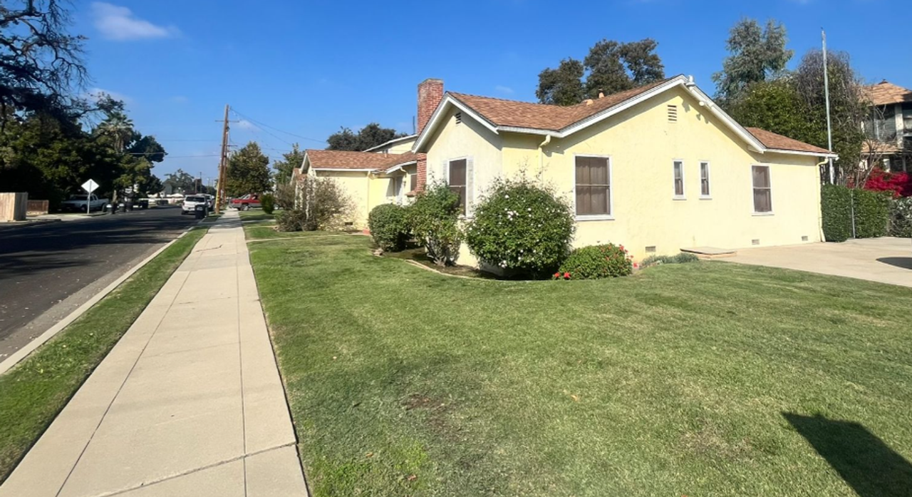 800 N West St - Photo 2 of 5