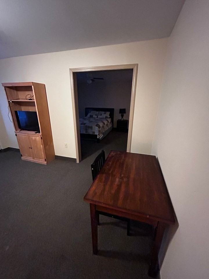 Griffiss Park Suites - Photo 5 of 9